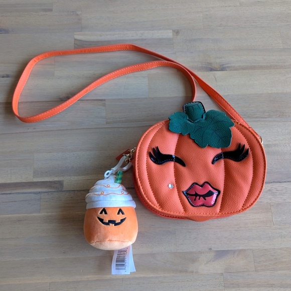 Betsey Johnson Handbags - Betsey Johnson Pumpkin Purse‎